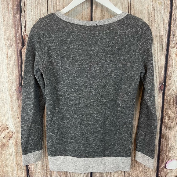 WET SEAL SKULL EMBROIDERY/APPLIQUE SWEATSHIRT - Picture 4 of 5